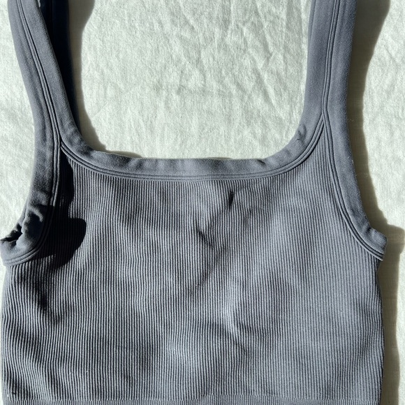 Set Active Ribbed Tank - Picture 2 of 4